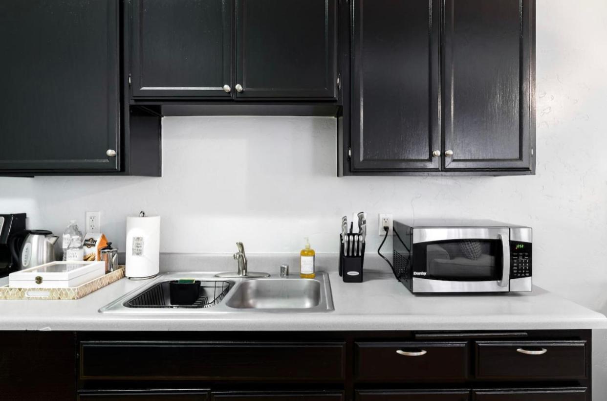 Hotel Gaslamp 2bdrm1ba - W Parking & 4 Beds #304 San Diego